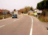 Trece niños, ilesos, tras accidente de autobús escolar con corzo