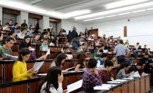 Educación publica la orden que regula la EBAU en Castilla y León