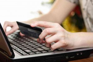 Dos estafas por compras online en Gómara y Almazán