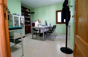 CC.OO. propone medidas a Sanidad para contratar médicos