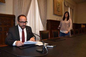 Rey: "La financiación local se podría haber resuelto hace muchísimo tiempo" Rey: "La financiación local se podría haber resuelto hace muchísimo tiempo"