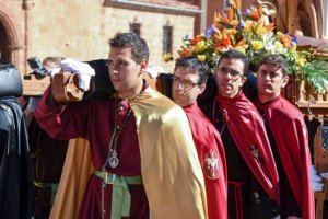 Cinco consejos para los costaleros de Semana Santa