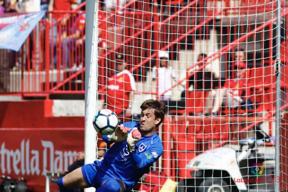 Un punto en Tarragona para seguir entre los mejores