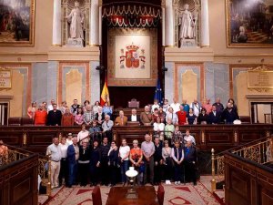 Vecinos de San Leonardo visitan el Congreso de los Diputados