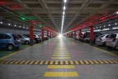 De Lózar plantea bonificaciones en el parking a los clientes del comercio