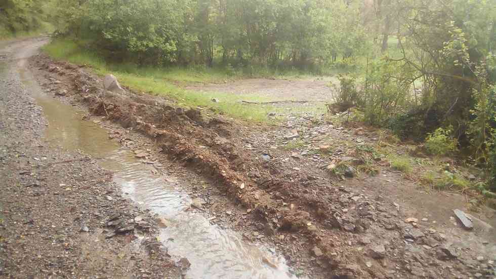 Fuerte tormenta de agua y granizo en Villar del Río Fuerte tormenta de agua y granizo en Villar del Río