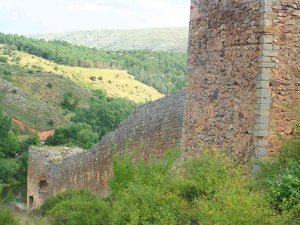 El Ayuntamiento licita el proyecto de ejecución de la muralla