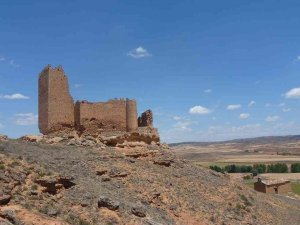 Levantamiento fotogramétrico del castillo de la Raya