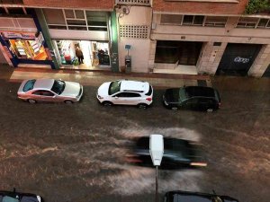 La tromba de agua provoca inundaciones y balsas