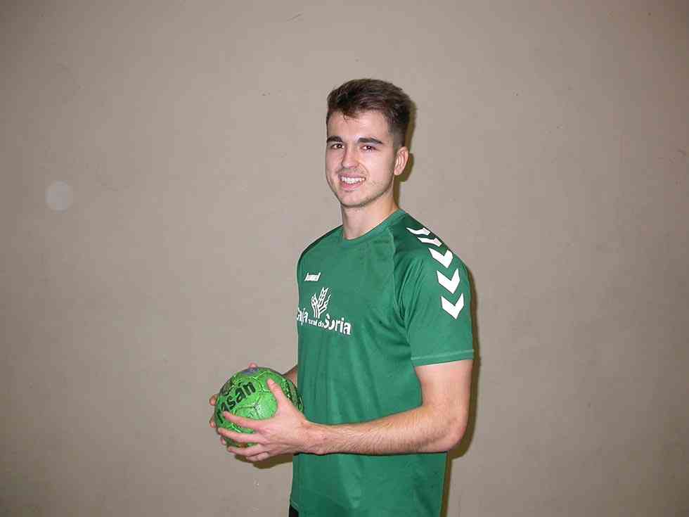 Raúl Blanco y Diego Larcuen seguirán en el Balonmano Soria Raúl Blanco y Diego Larcuen seguirán en el Balonmano Soria