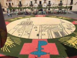 Lucimiento y esplendor de las alfombras florales en el Corpus