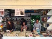 La poeta Carmen R. Boillos, en la Feria del Libro de Madrid