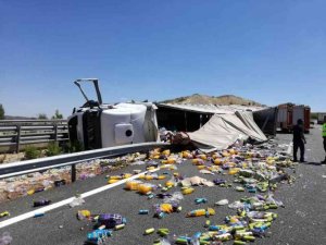 El vuelco de un trailer provoca retenciones en A-2