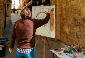 Diecisiete artistas locales exponen su pintura en San Esteban de Gormaz