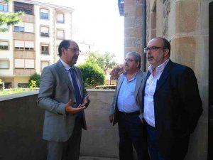 El subdelegado visita al presidente de la Audiencia provincial