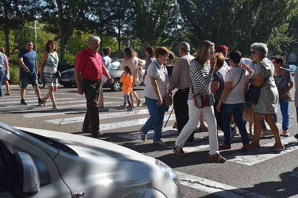 Tres mil firmas reclaman soluciones para la avenida de Valladolid