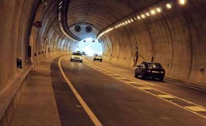 Fomento cierra el túnel de Piqueras, para mantenimiento