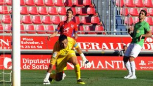 El Almería le endosa primera derrota en Los Pajaritos al Numancia