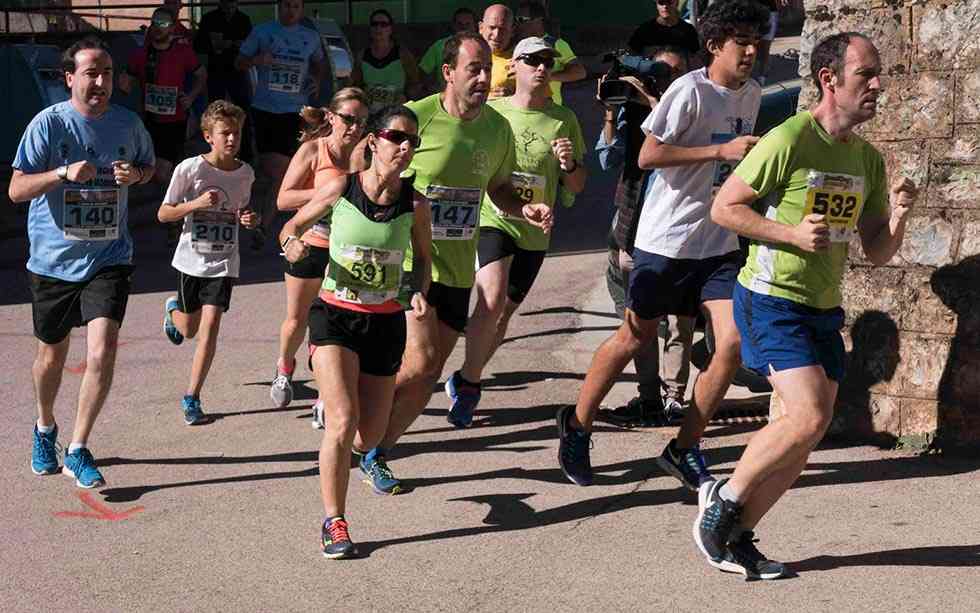 San Leonardo celebra su XII Legua de Atletismo y Andando San Leonardo celebra su XII Legua de Atletismo y Andando