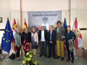 Una delegación de Pensacola visita Borobia Una delegación de Pensacola visita Borobia