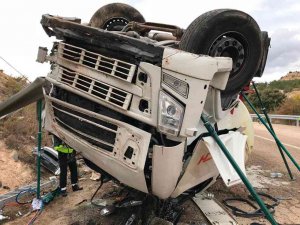 El conductor del camión accidentado en Langa, trasladado a Burgos