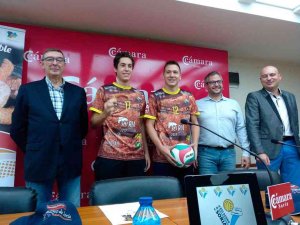 El torrezno de Soria se promociona en equipación de Río Duero