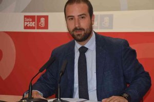 UGT acusa de "cinismo" al concejal de Deportes