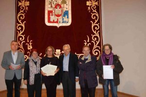 El premio Leonor de poesía, para un reconocido poeta argentino