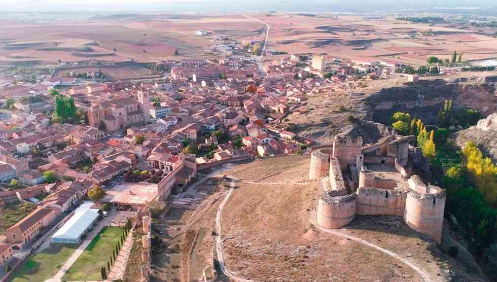 Berlanga de Duero cierra plazo para su feria de artesanía Berlanga de Duero cierra plazo para su feria de artesanía