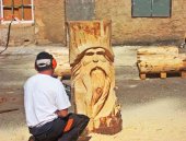 Nueva escultura de José Llorente en el Aula del Bosque