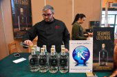Presentación de la ginebra artesana soriana Presentación de la ginebra artesana soriana
