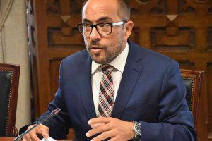 La Diputación destina 800.000 euros a fomentar la competitividad de las empresas La Diputación destina 800.000 euros a fomentar la competitividad de las empresas