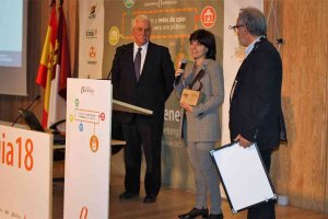 Avebiom premia al Ceder por su dedicación a la biomasa