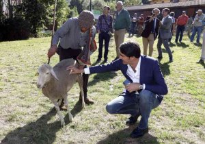 Suárez-Quiñones defiende la caza como sostenedora del medio rural