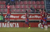 El Numancia gana con más sufrimiento del esperado