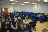 Visita de las alumnas de Japón al campus de Soria