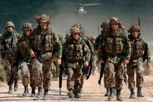 El Gobierno convoca 3.250 plazas para el Ejército