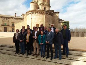 El PP presenta doce candidatos a las municipales