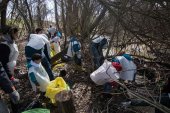 El proyecto Libera limpia el río Revinuesa