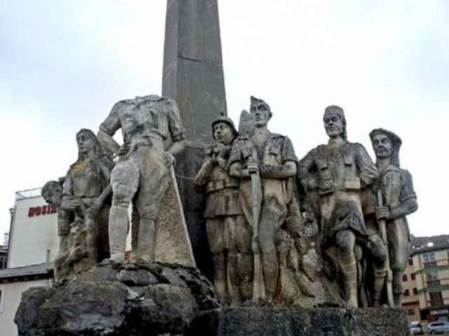 La Fundaci n Yag e Pide La Reconstrucci n Del Monumento la-fundaci-n-yag-e-pide-la-reconstrucci-n-del-monumento