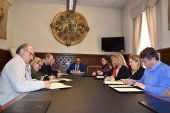 La Diputación renueva programa Crecemos y centros de educación infantil La Diputación renueva programa Crecemos y centros de educación infantil