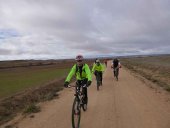 Senderismo solidario y ruta del Cuévano, en Almazán