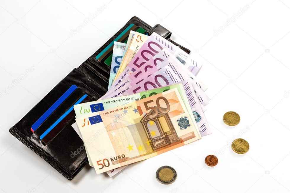 Camaretas: devuelven una cartera con mil euros Camaretas: devuelven una cartera con mil euros