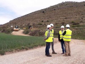 El Gobierno continúa con obras de mejora en caminos rurales