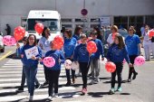 Besos y globos en el "Día del Niño hospitalizado"