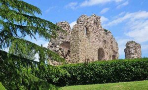 Autorizada la reconstrucción de lienzo de muralla en castillo