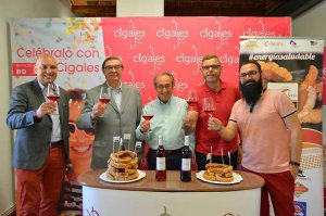 Formalizado el hermanamiento del Torrezno de Soria con vino Cigales