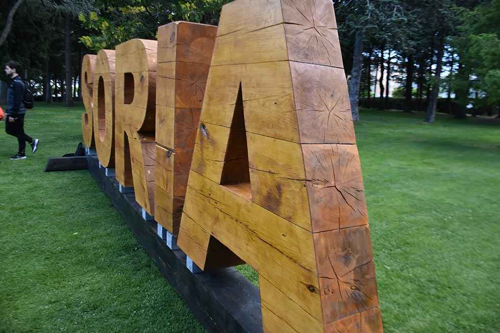 Soria en letras gigantes de madera, nuevo atractivo del Alto de la Dehesa –