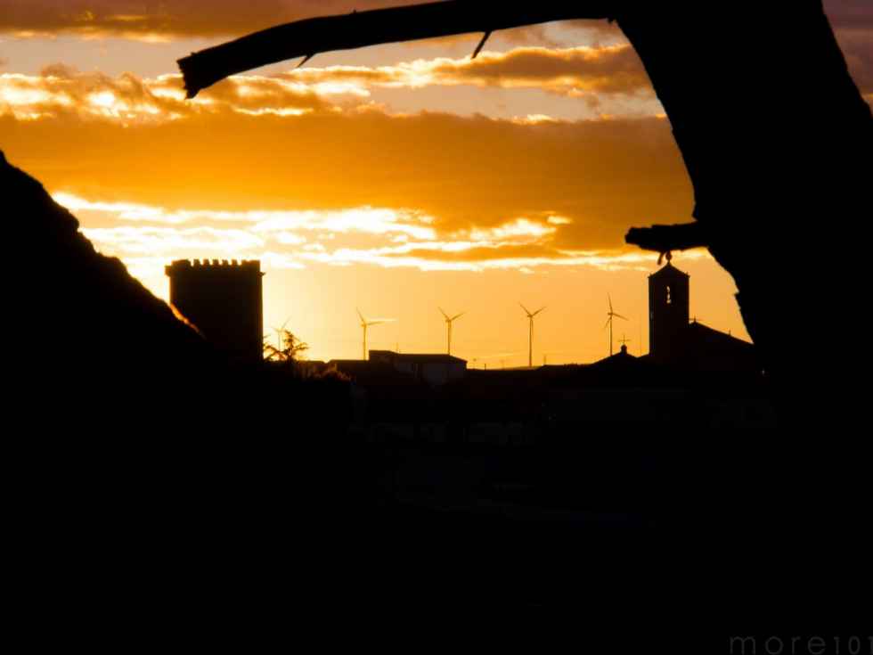 Una avería deja sin luz durante horas a una docena de pueblos