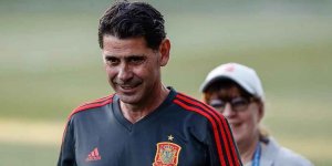 Fernando Hierro, entre los favoritos para el banquillo del Numancia